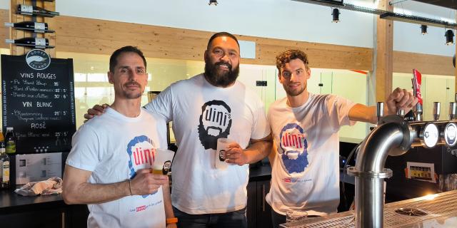 La Uini's beer au bar de l'Impact Stadium