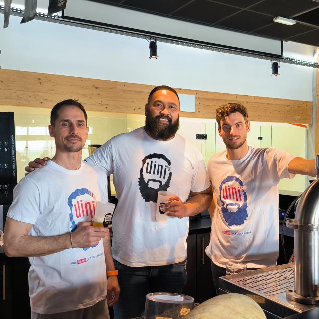 La Uini's beer au bar de l'Impact Stadium